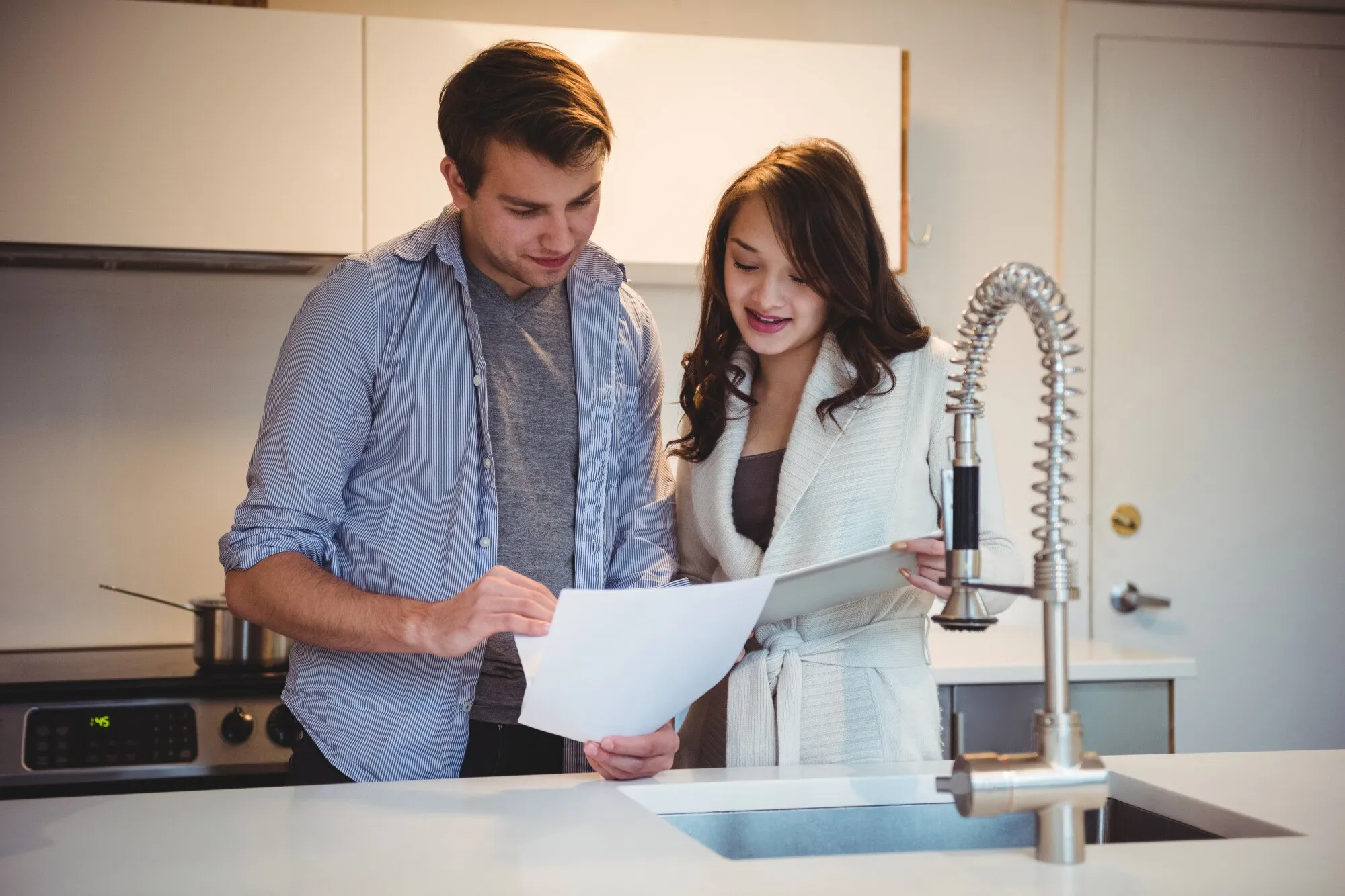 SinkNews: Understanding Its Unique Edge sinknews com